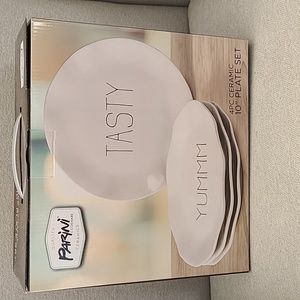 NIB Parini Porcelain Serving Plates